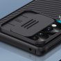 Чехол панель-бампер MyPads Tenda для Honor 70 из пластика с закрывающейся камерой и матовой отделкой «под карбон» с защитой шторкой заглушкой для камеры черная